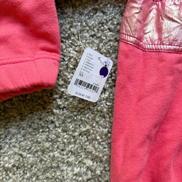 FP Movement by Free People Away We Go Half Zip NWT XS Hibiscus - Picture 8 of 8